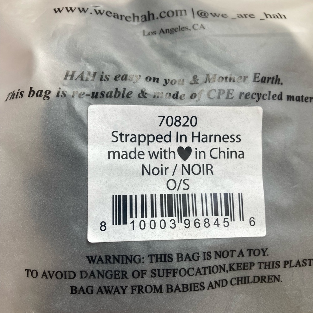 We Are HAH Garter + Harness Set Black - Picture 6 of 7